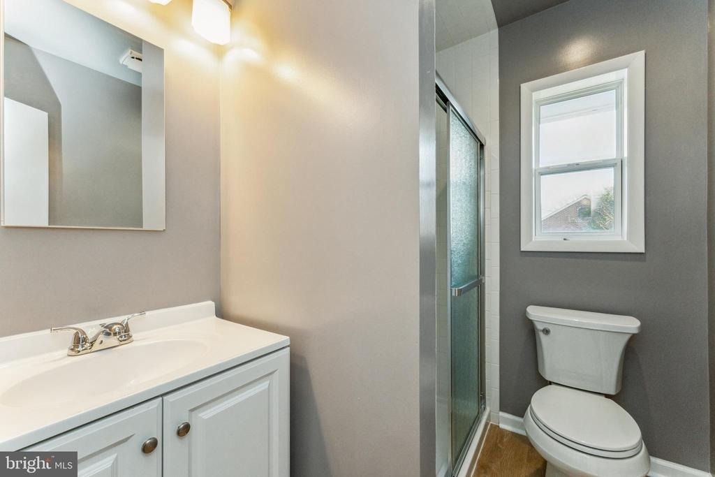5424 Ferndale Street - Photo 8