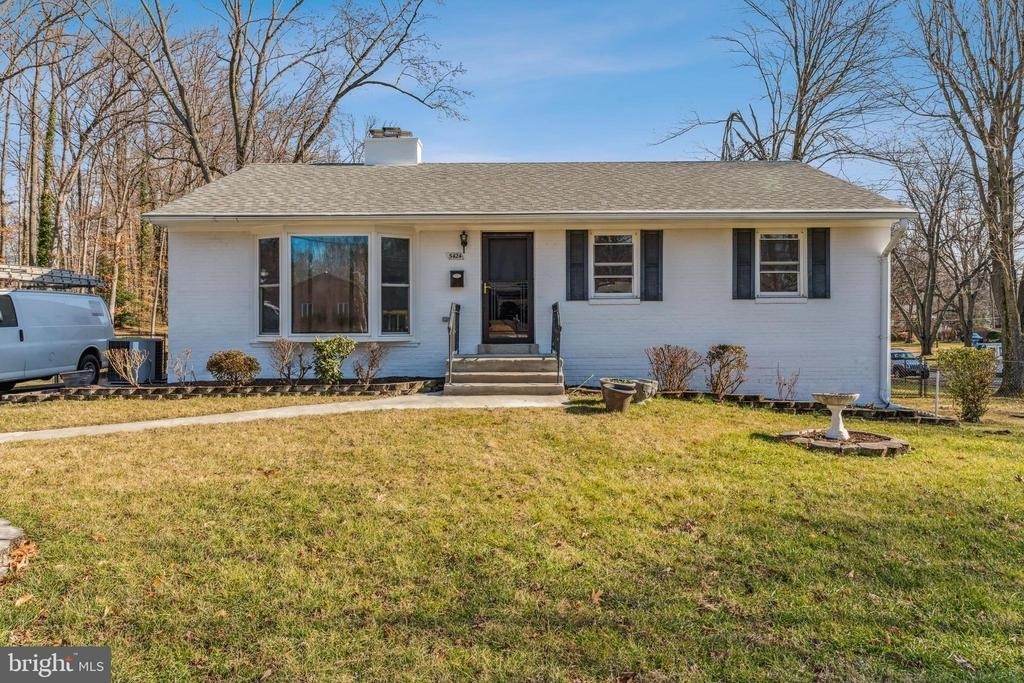 5424 Ferndale Street - Photo 0