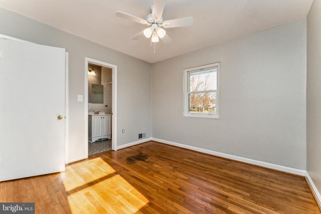 5424 Ferndale Street - Photo 27