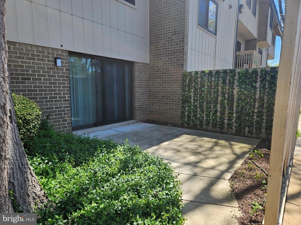2493 Glengyle Drive - Photo 15