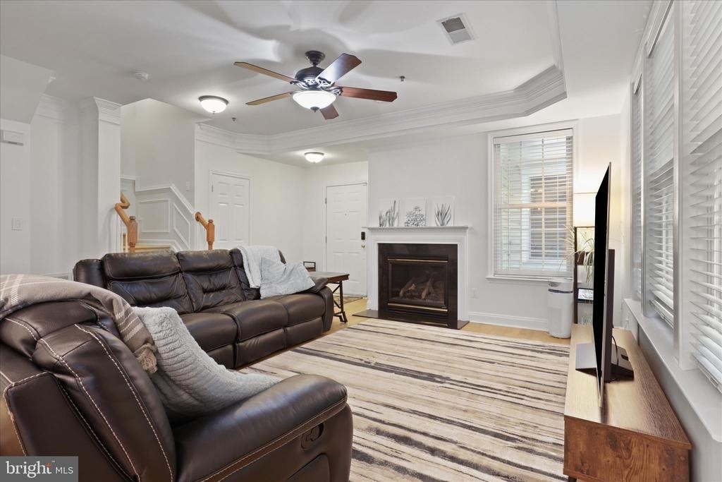 7124 Huntley Creek Place - Photo 6