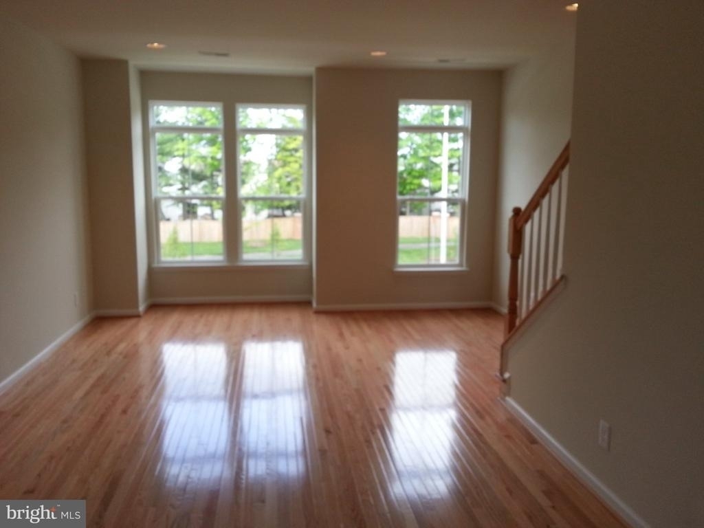 3100 Waterloo Lane - Photo 8