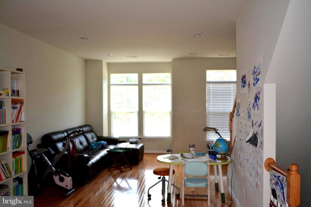 3100 Waterloo Lane - Photo 10