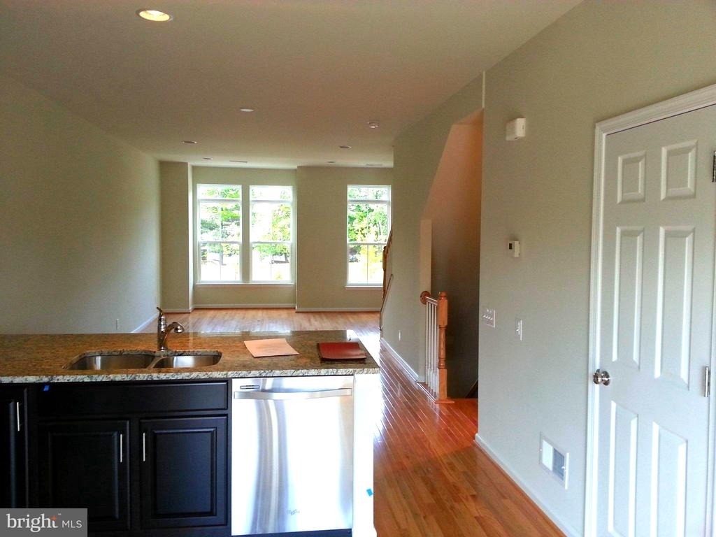 3100 Waterloo Lane - Photo 6