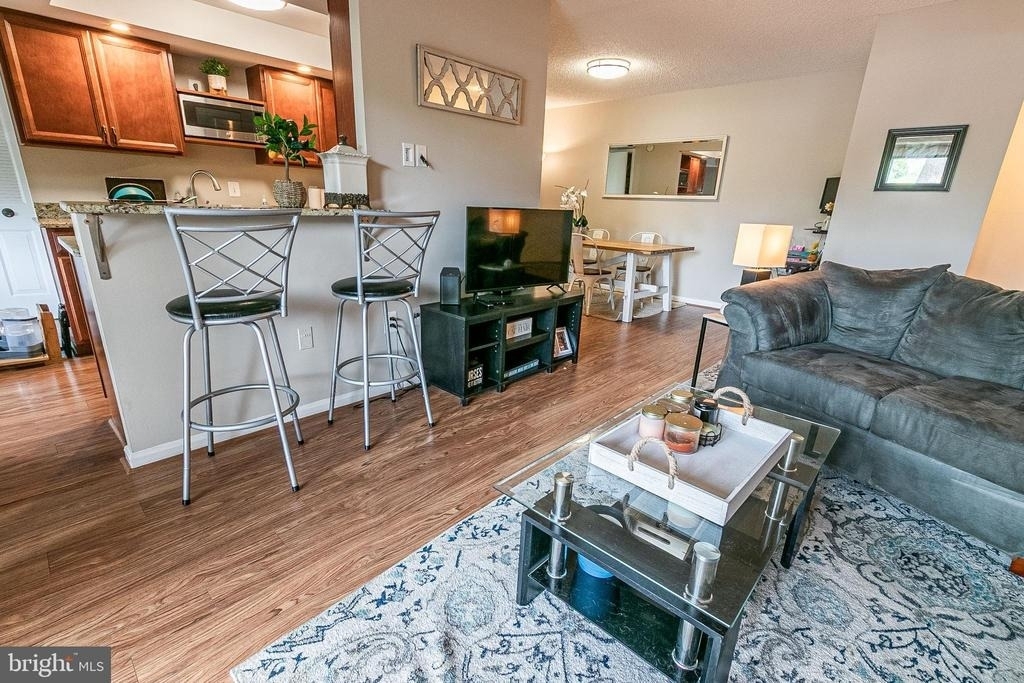 10208 Bushman Drive - Photo 12