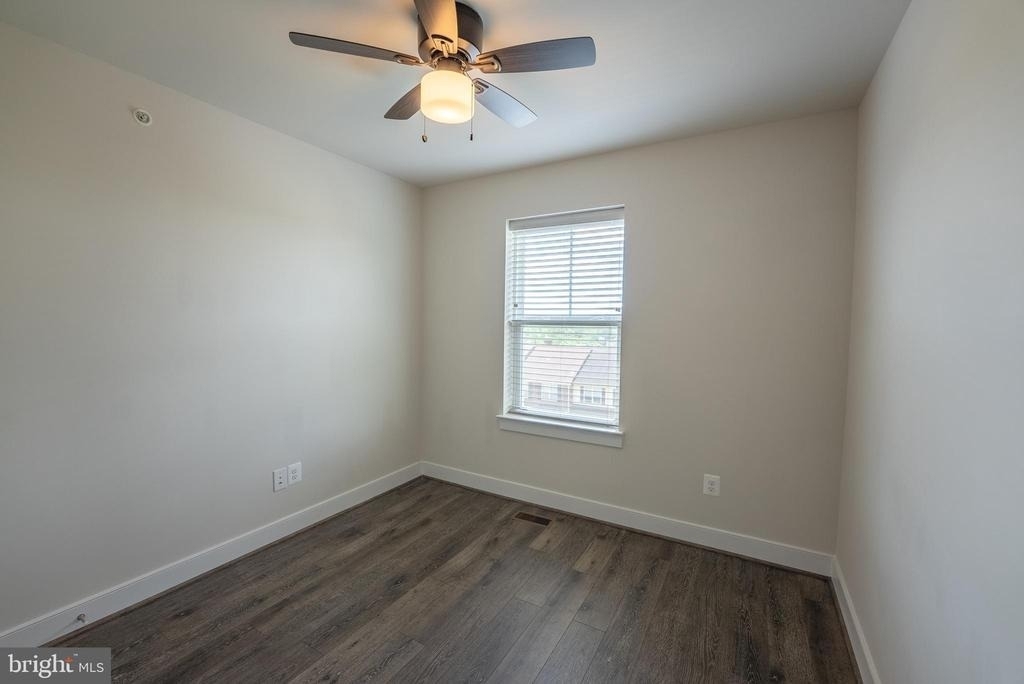 6069 Dreher Court - Photo 11