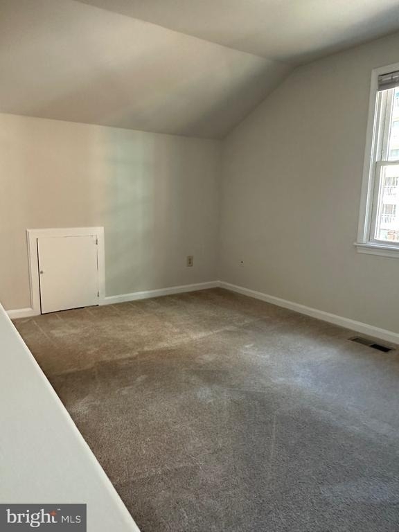 529 Colecroft Court - Photo 17