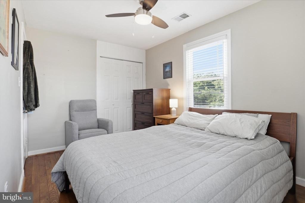 2147 S Oakland Street - Photo 11