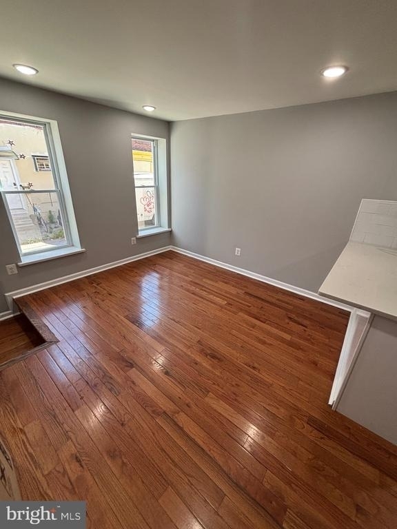 2231 Fernon Street - Photo 6