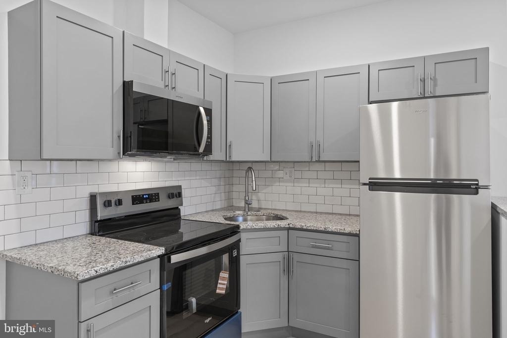 2600 S 7th Street - Photo 4