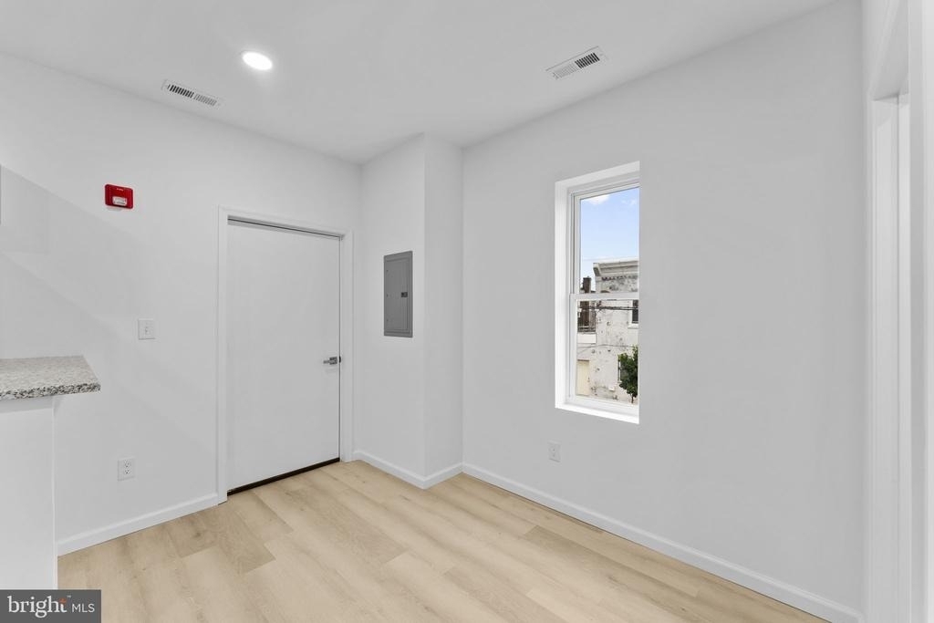 2600 S 7th Street - Photo 10
