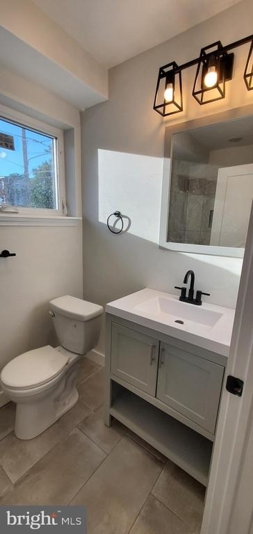 536 W Huntingdon Street - Photo 5