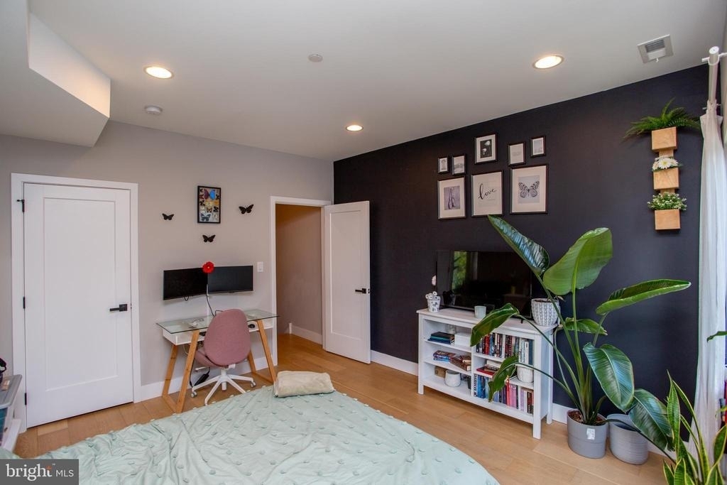 1815 Ingersoll Street - Photo 26