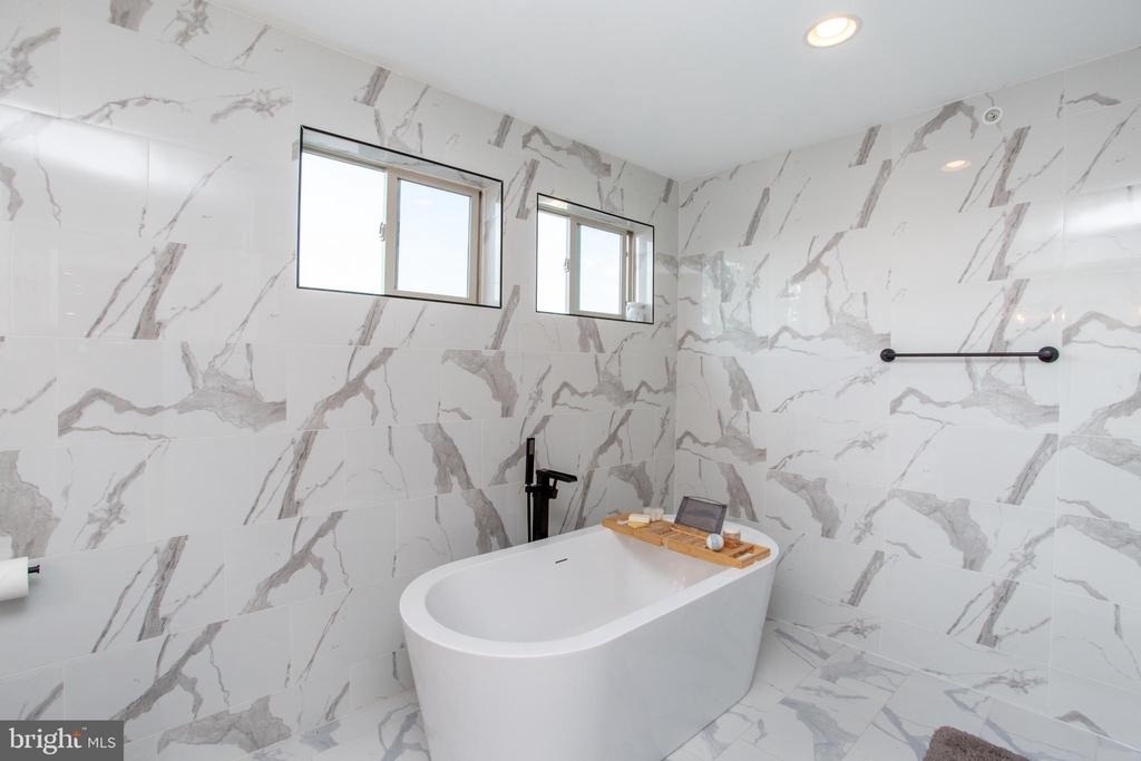 1815 Ingersoll Street - Photo 45