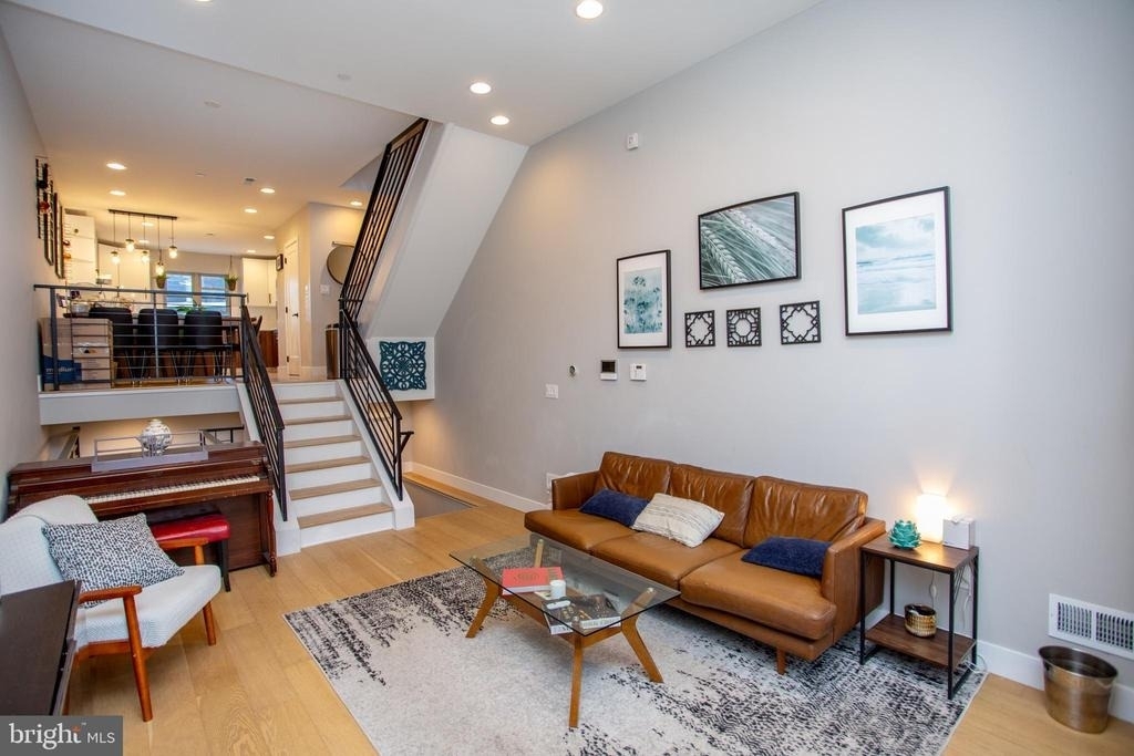 1815 Ingersoll Street - Photo 6