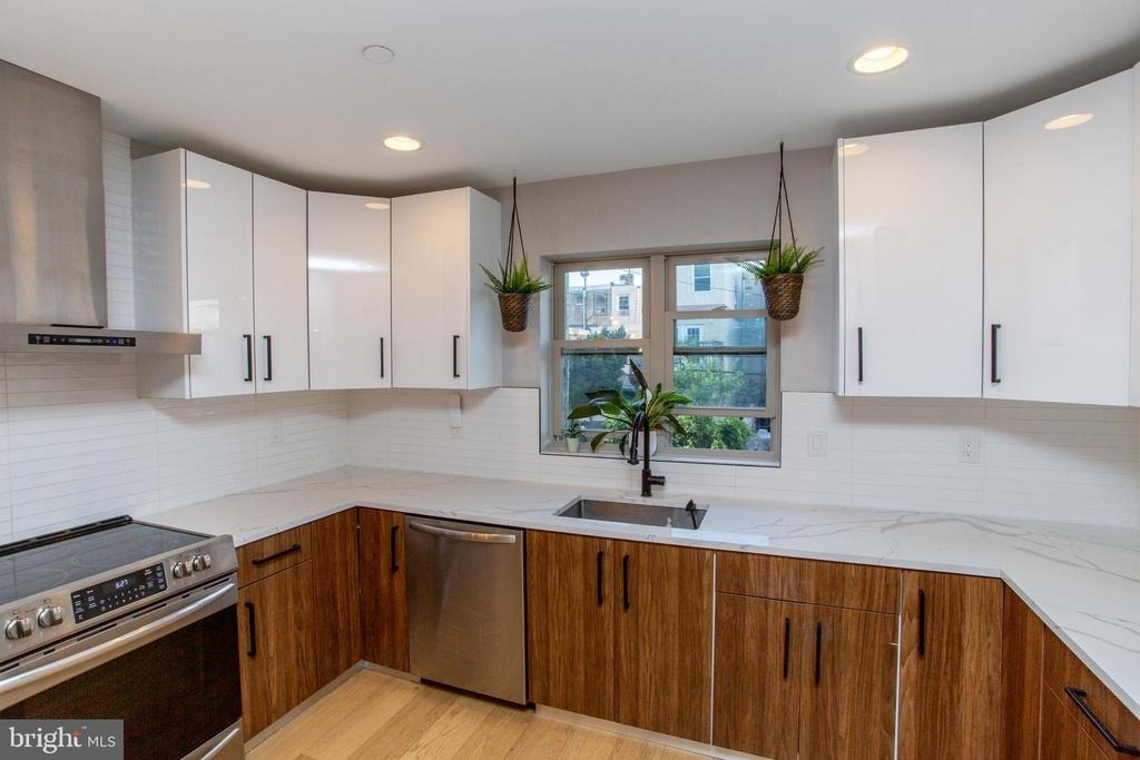 1815 Ingersoll Street - Photo 23