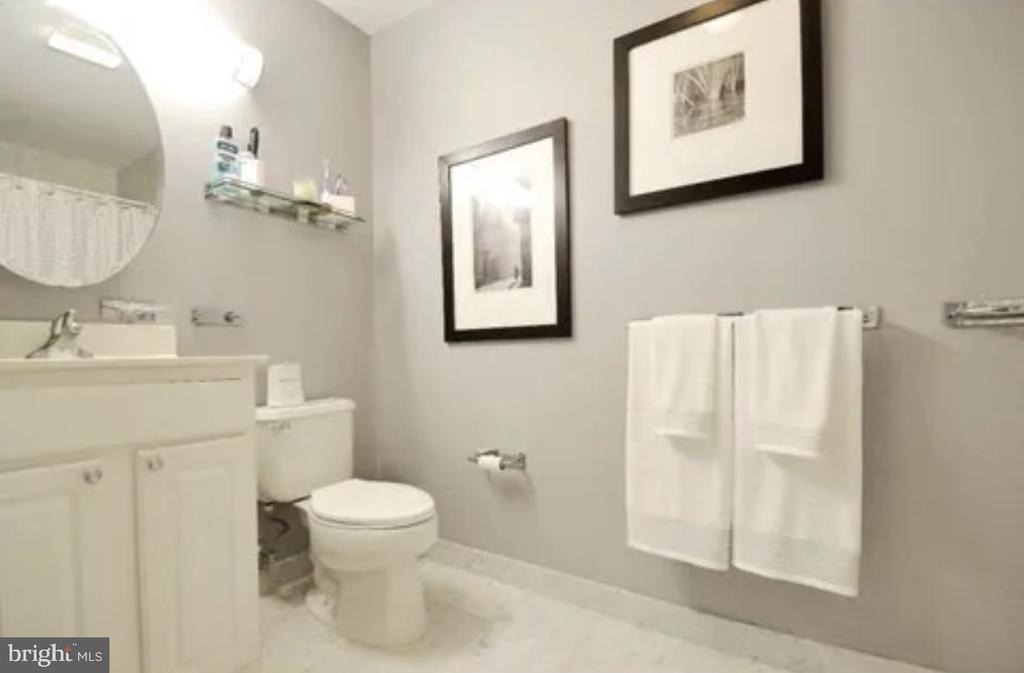 1500 Chestnut Street - Photo 16
