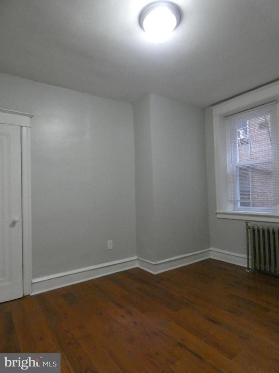 4207 Chester Avenue - Photo 6
