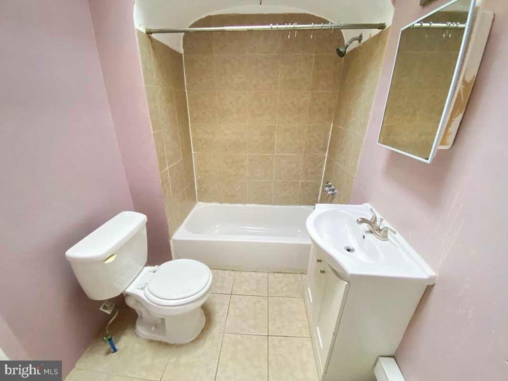1833 W Rockland Street - Photo 12