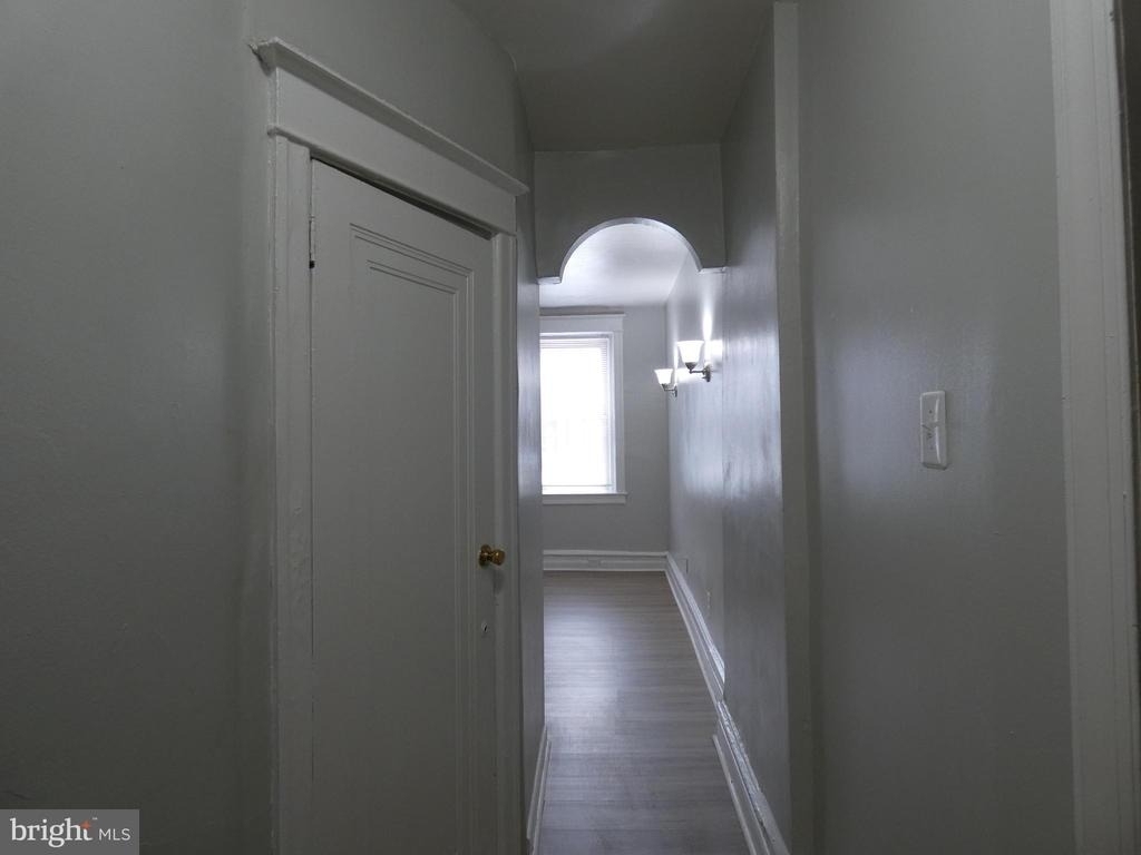 4207 Chester Avenue - Photo 3