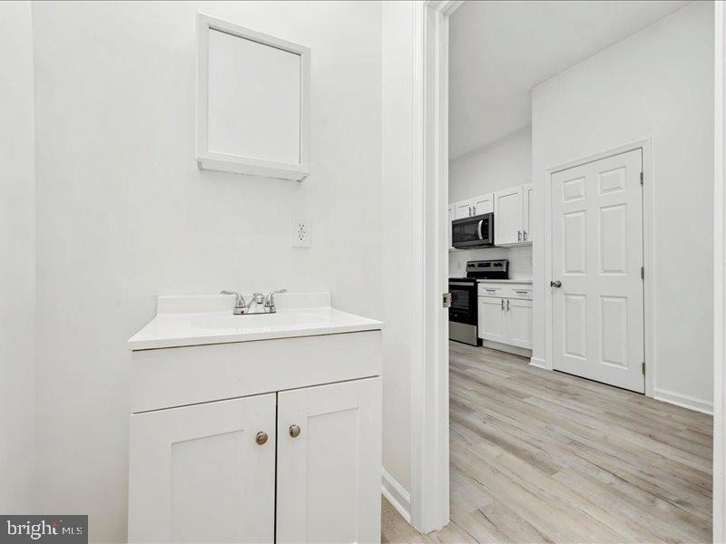 1924 W Westmoreland Street - Photo 5