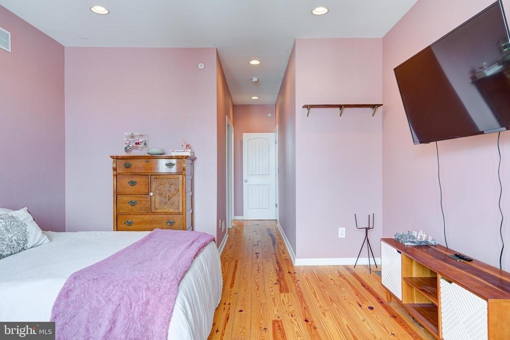 1509 S Dorrance Street - Photo 22