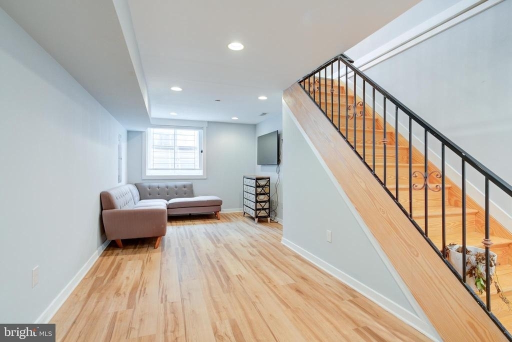 1509 S Dorrance Street - Photo 28
