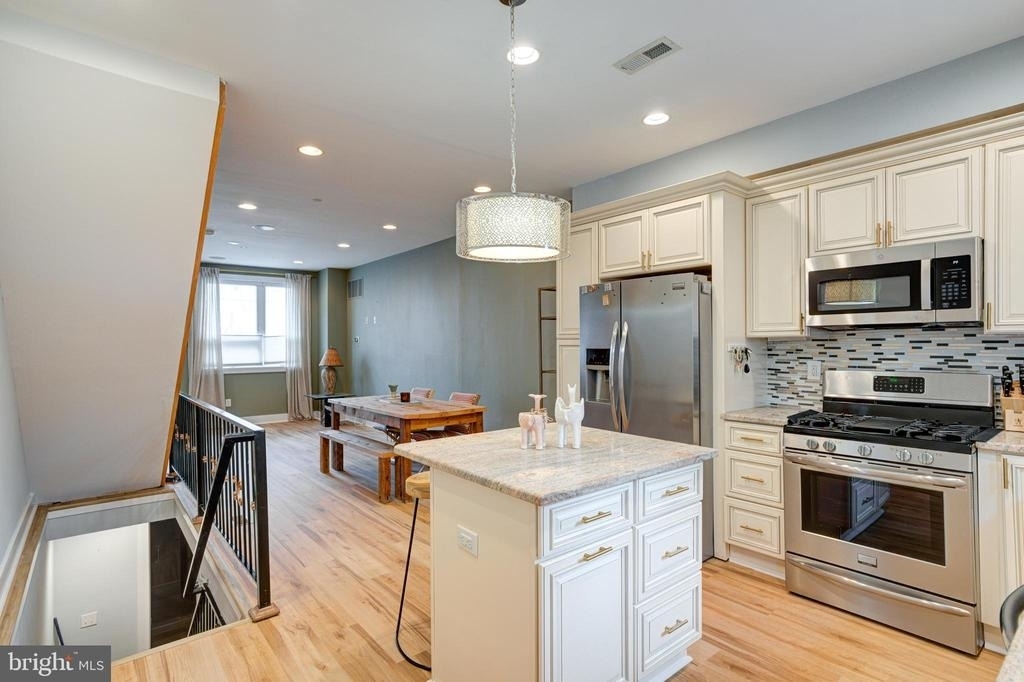 1509 S Dorrance Street - Photo 3