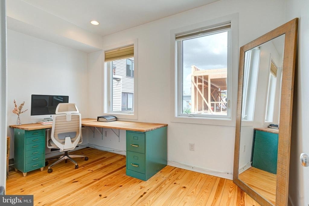 1509 S Dorrance Street - Photo 8