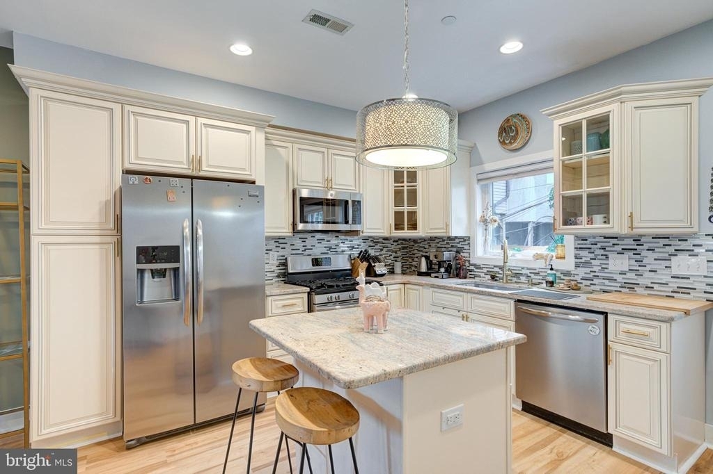 1509 S Dorrance Street - Photo 1