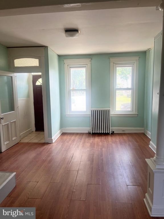 634 W Indiana Ave. - Photo 3