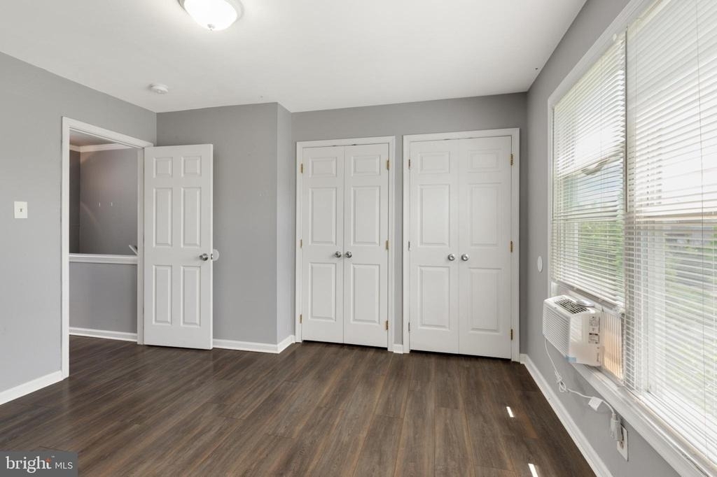 1719 Ridge Avenue - Photo 28