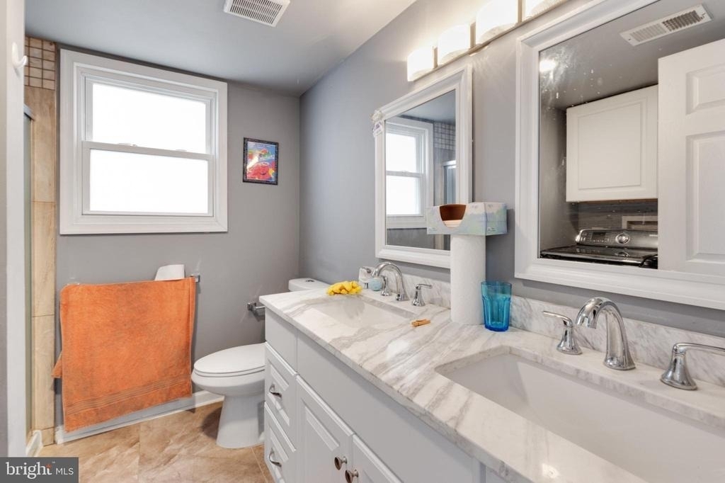 1719 Ridge Avenue - Photo 24