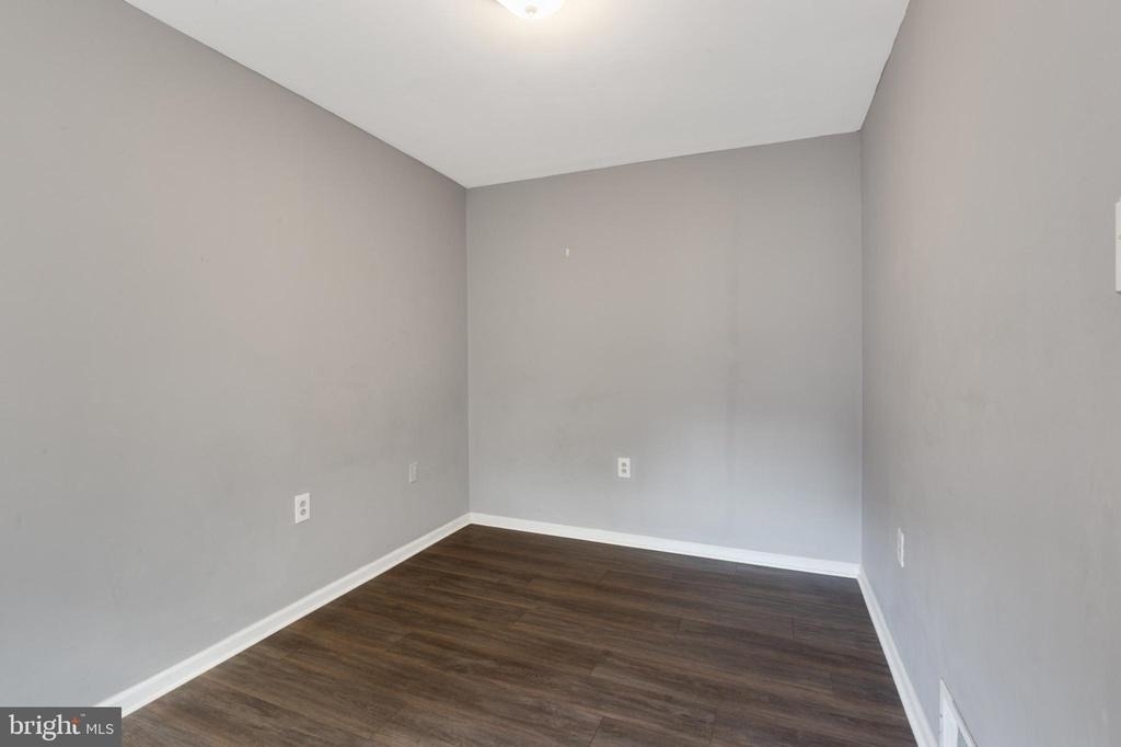 1719 Ridge Avenue - Photo 20