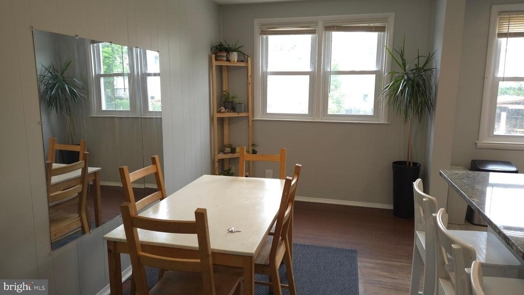 356 Krams Avenue - Photo 12