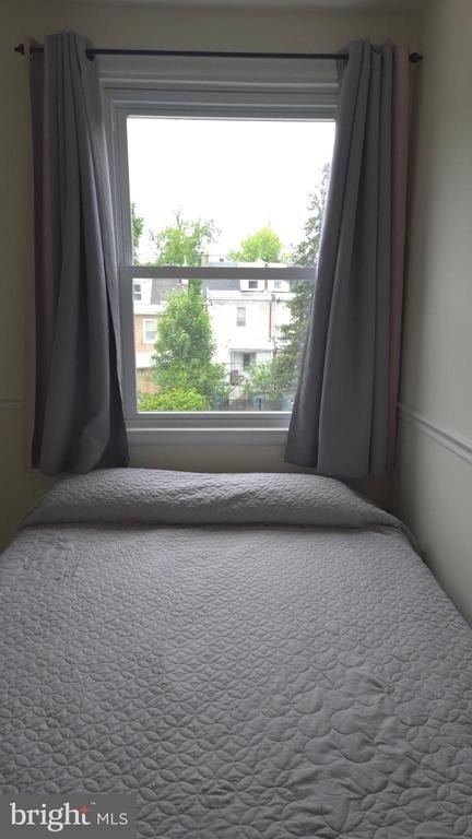 356 Krams Avenue - Photo 29