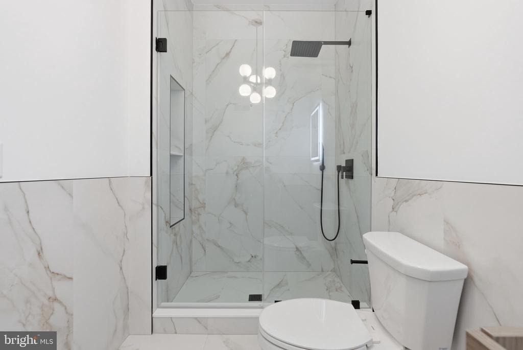 1232 Chancellor Street - Photo 12