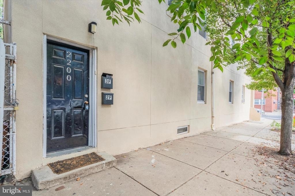 2200 Coral Street - Photo 2