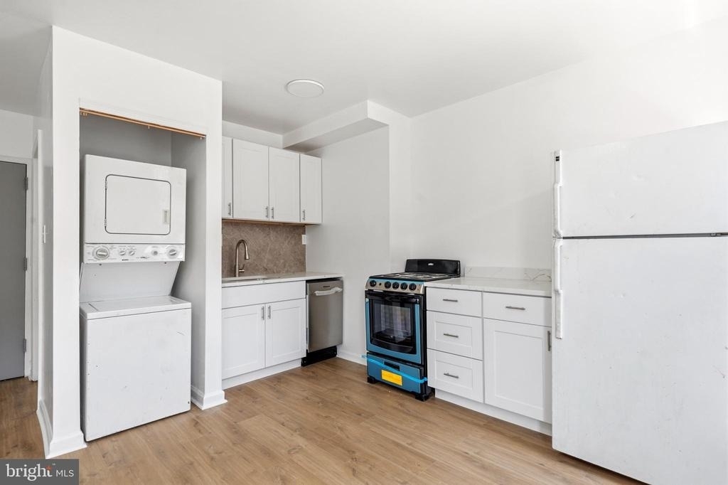 4035 Green Street - Photo 6