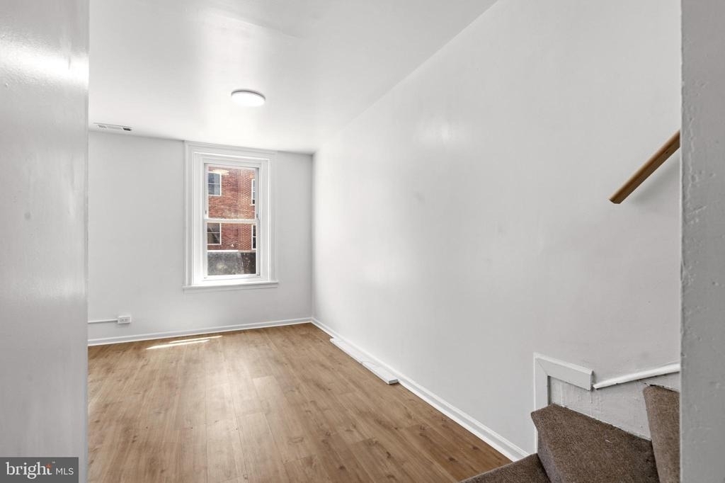 4035 Green Street - Photo 2