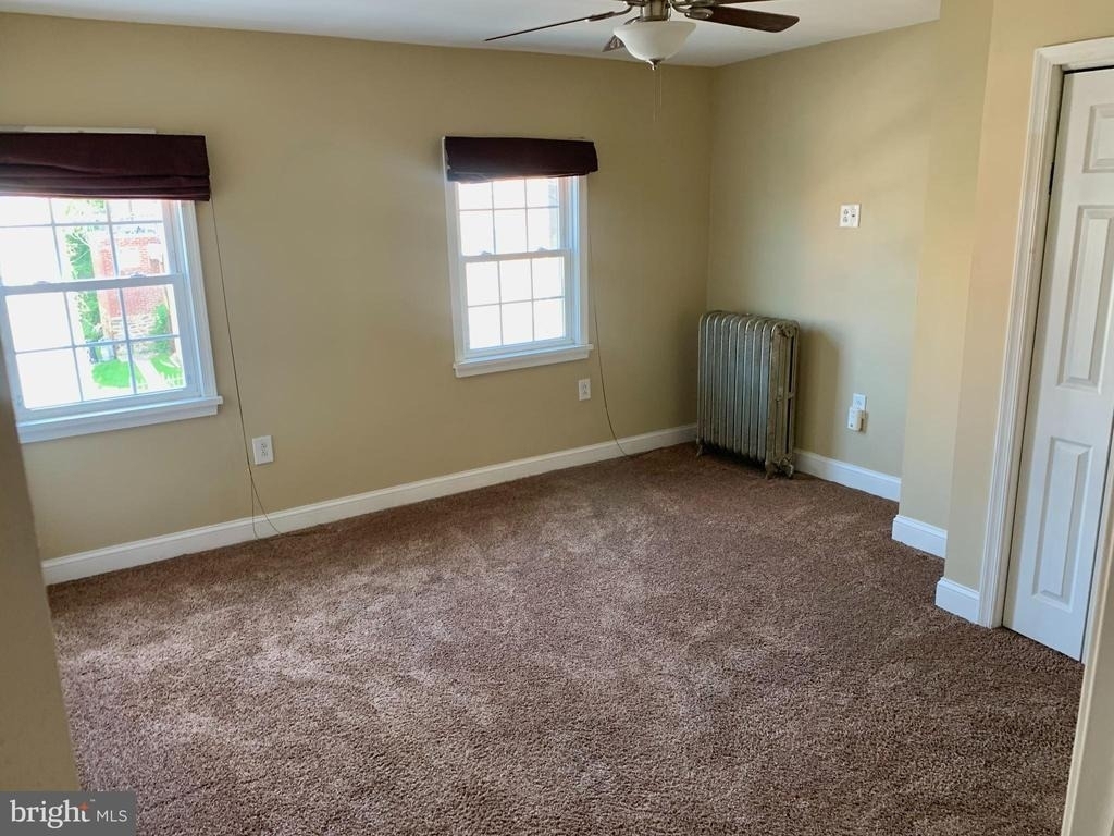 417 Leverington Avenue - Photo 16
