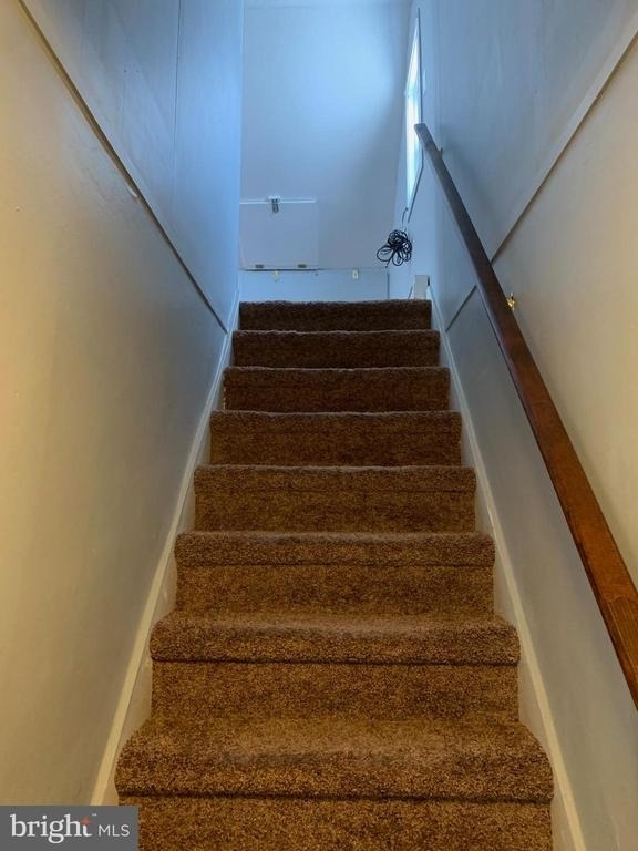 417 Leverington Avenue - Photo 18