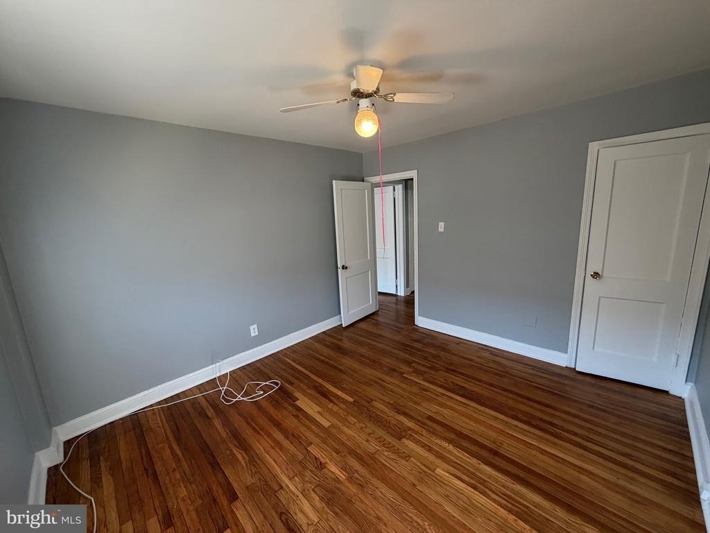 3021 Tyson Avenue - Photo 10
