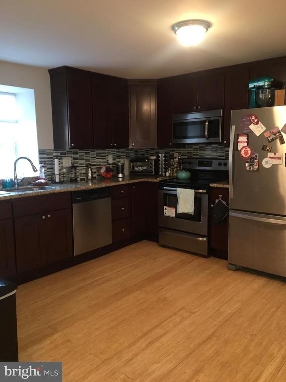 4203 Main Street - Photo 4