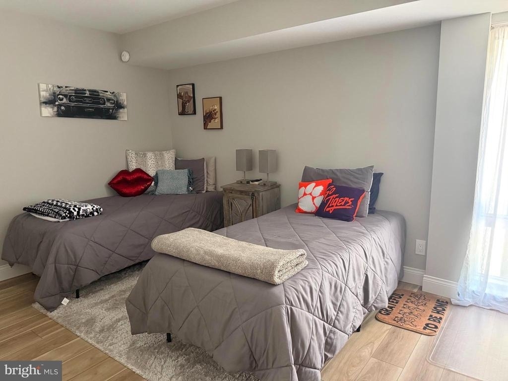 1750 Oakwood Terrace - Photo 21