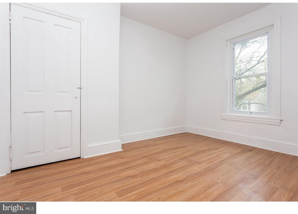 849 Queen Street - Photo 5