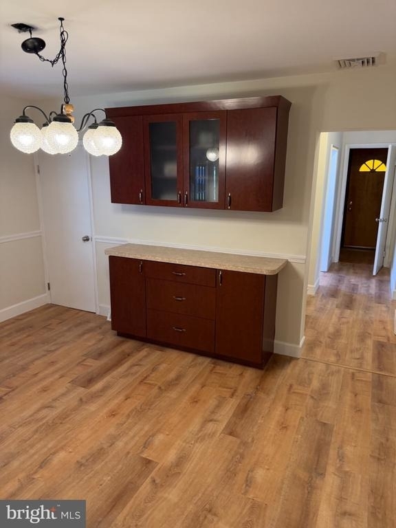 1629 Lincoln Avenue - Photo 8