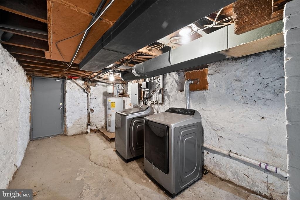 652 Emerald Street - Photo 13