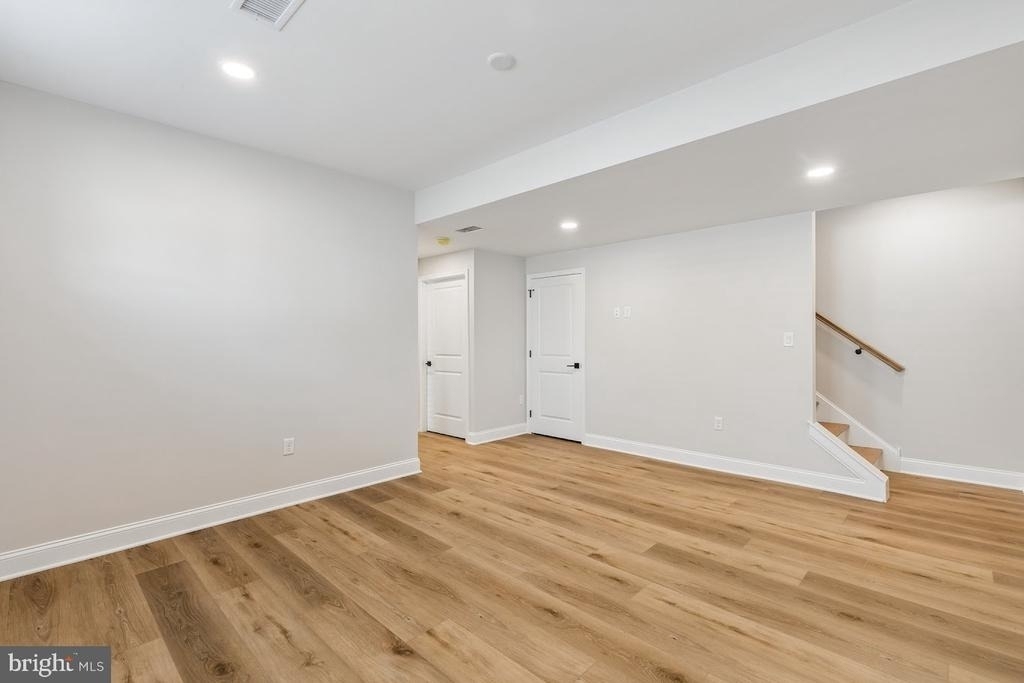 27 Christman Street - Photo 19