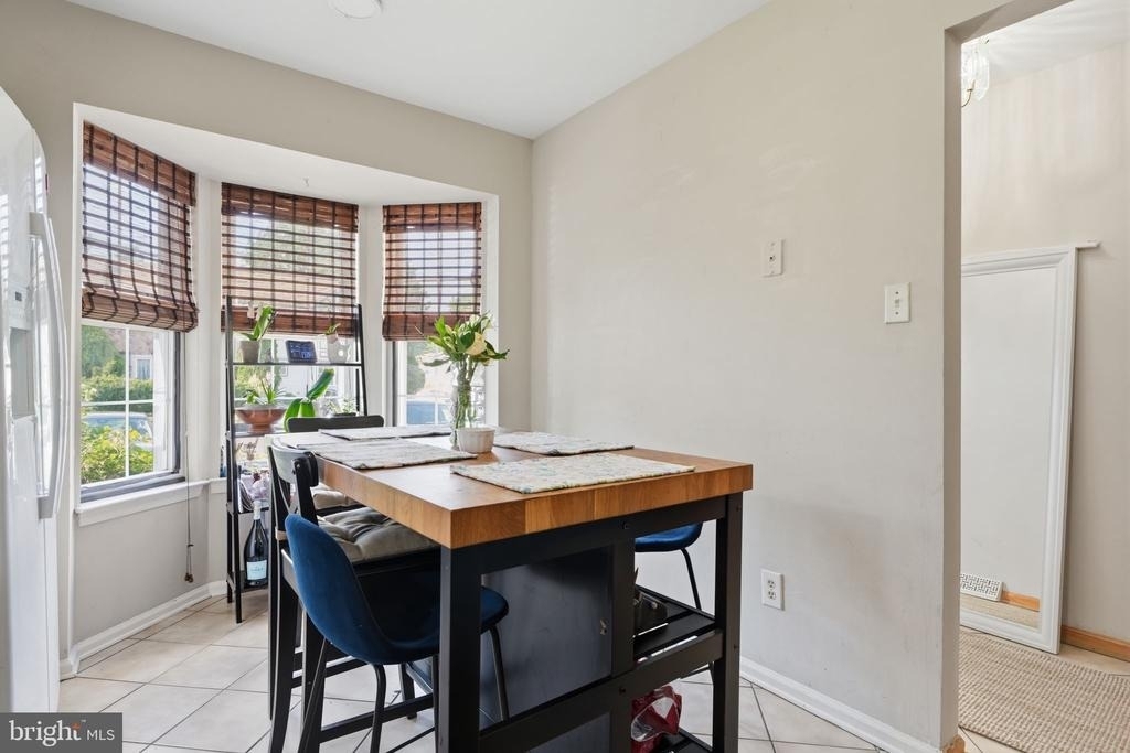 272 Hudson Court - Photo 8